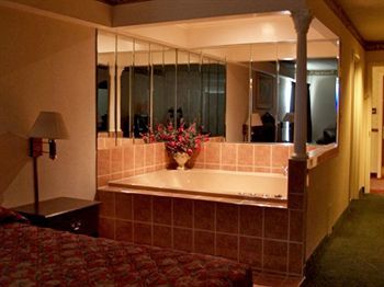 Horizon Inn Avenel Kültér fotó